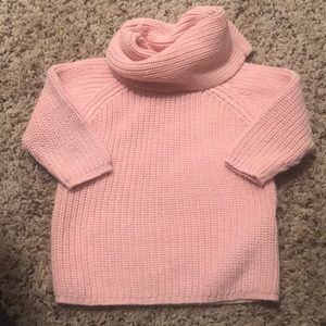 Old Navy Chunky Sweater — Free Toy included